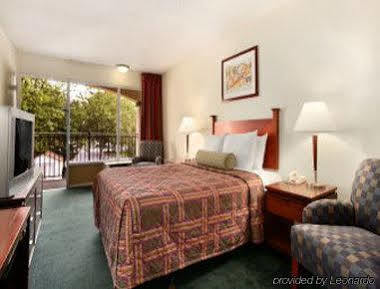 Hotel O Daylight Inn Elkhart I-90, In Kamer foto